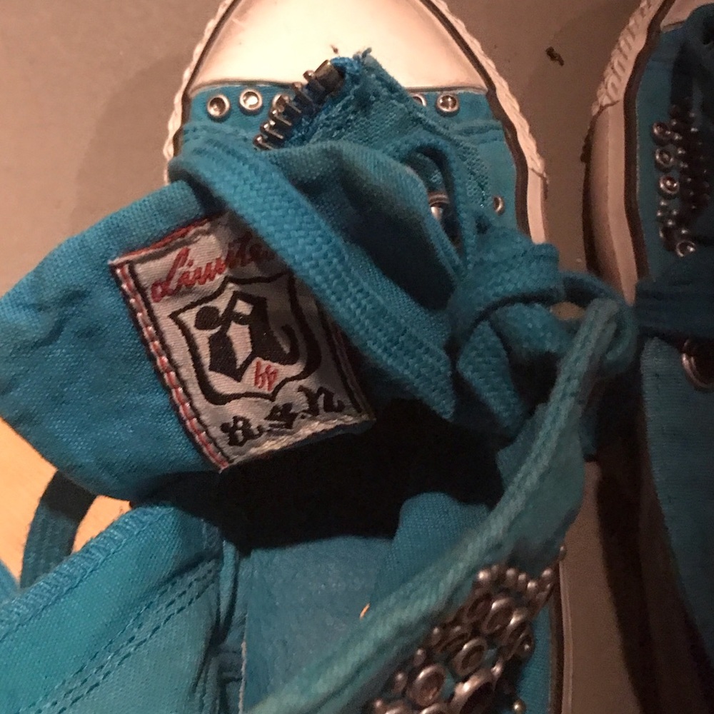 Ash Teal High-Top Sneakers with Studs - Picture 2 of 7